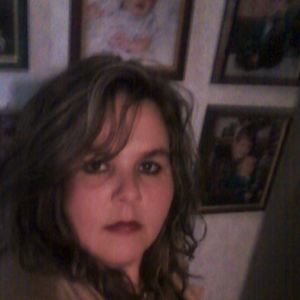 Meet your Posher, Mechelle